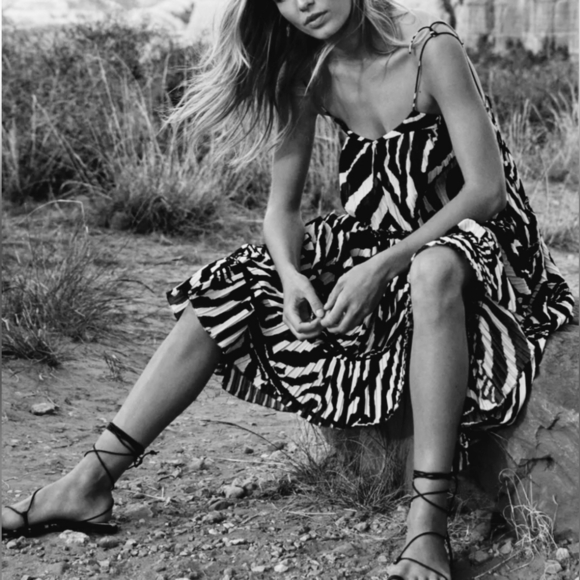 H&M Studio pleated dress - Picture 2 of 9